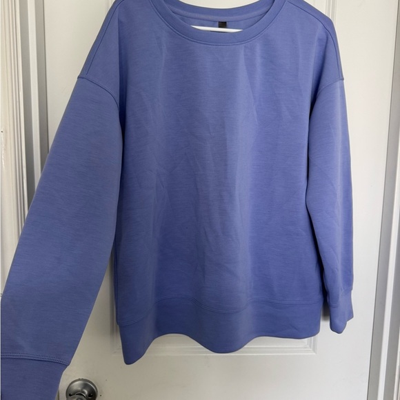Mondetta Lavender Crewneck Shirt - Picture 1 of 4